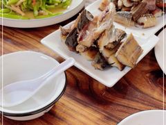 -鸿运美食府