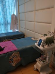 -悦芳庭美肤美体品牌集合店