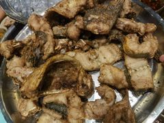 -肖肖酸萝卜鱼火锅(总店)