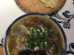 -淮南牛肉汤酒店(可伦公馆店)
