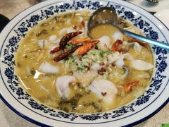 酸菜鱼-麒麟中餐厅·经典粤菜·地道菜式老字号(广州长隆酒店)