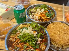 -柳州肥姨妈大骨螺蛳粉(东靖路店)