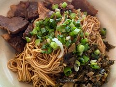 -佬钱湾仔(衣裳街店)