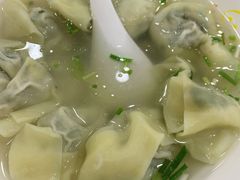 荠菜肉馄饨-珊珊小笼馆(仙霞路店)