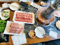 -楼外楼大刀肉传统火锅居(繁荣路店)