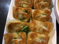 油煎馄饨-熠盛·本帮菜Bistro(永嘉路店)