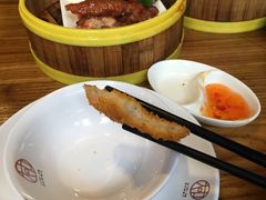-新大咀港式茶餐厅(宝山万达店)