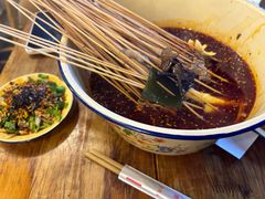-拈签一笑黄牛肉辣卤串串