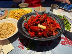 -肥肥虾庄·金牌油焖大虾(杨园滨江时代walk店)