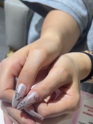 -瞧·享轻奢美甲美睫