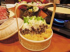 -丽晶美庐·玉兰餐厅