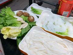 -八合里牛肉火锅(新洲店)