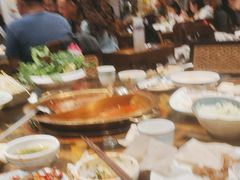 -小天鹅火锅·一线江景洪鼎旗舰店(洪崖洞店)