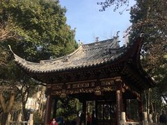 -汇龙潭