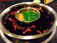 -邓莽子老火锅(中兴路总店)
