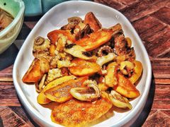 -前海沿·青岛菜(大拇指广场石老人店)