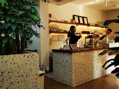 -Line 咖啡(石厦花园店)