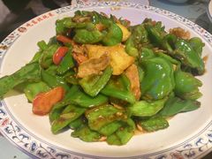 -鱼窝棚柴火铁锅炖(富山屯店)