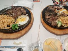 -豪享来牛排(人民店)