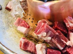 -毛辣果·贵州红酸汤牛肉火锅(西单店)
