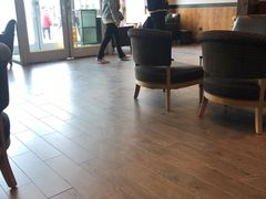 大堂-星巴克(哈尔滨松雷店)