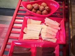 -季季红火锅(动壹店)
