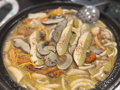 -草墩罗非鱼庄•野生菌•腊排骨(七星街上段店)