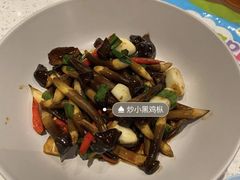 -半山腰·云南菜(侨福芳草地店)
