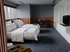 -郑州建业艾美酒店