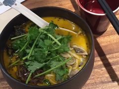 -龙虾风暴(松江店)