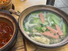 -有红鸡毛店·砂锅菜(抚琴夜市店)