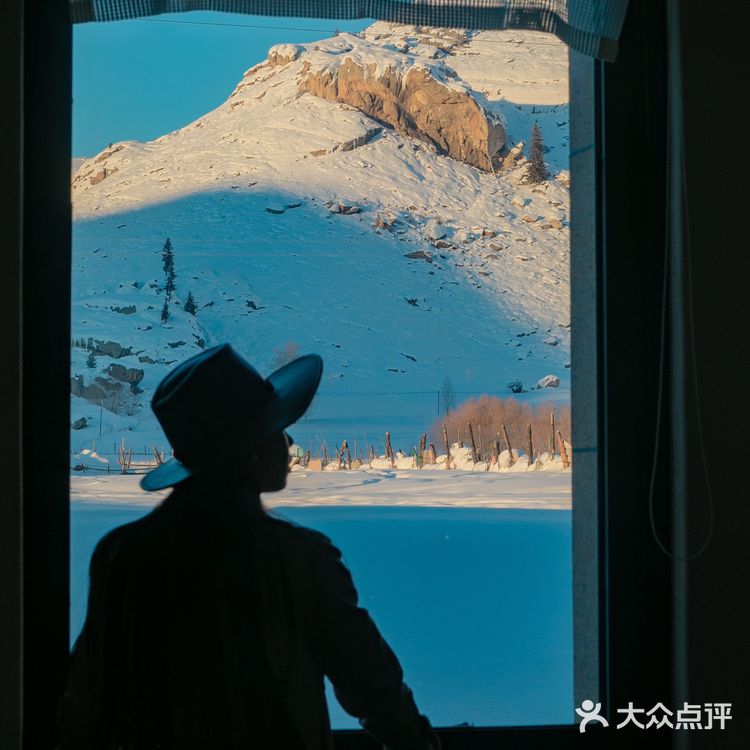 可可托海最靓新店🔥说是在上海武康路不为过吧