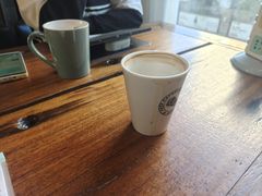 -房角石咖啡与书(吉大南校店)