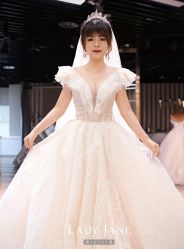 点击看大图 -Lady Jane高端婚纱礼服馆