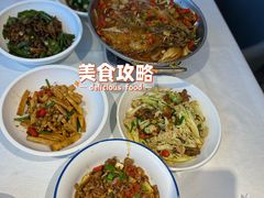 -俏湘厨•地道湘菜(建华南路店)