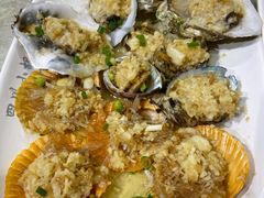 -四川小胡子海鲜(丁村万人海鲜广场店)