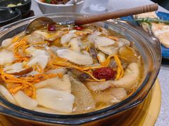 武定母鸡炖野生菌-半山腰·云南菜(侨福芳草地店)