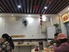 大堂-银记肠粉店(市二宫店)