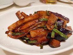 酱烧农家茄子豆角-太兴餐厅(东方广场分店)