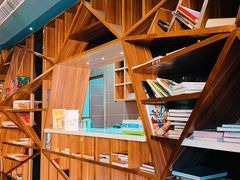 -钟书阁(松江泰晤士小镇店)