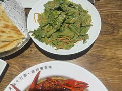 -叶派龙虾•招牌香辣蟹·海鲜(中海国际店)
