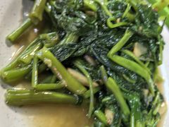 -明记烧鱼美味店