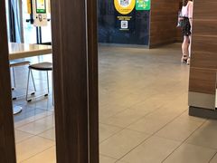 -麦当劳(南京南站站外店)