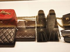 -CHANEL(恒隆广场店)