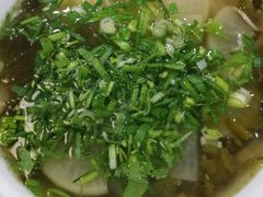 酸菜牛肉面-东方宫中国兰州牛肉拉面(新起街店)