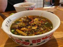 -矮子粉店1985·长沙米粉(湘春路店)