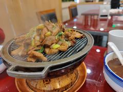 状元炒烤肉-宏状元现熬粥·京味菜(五棵松店)