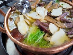 -银同牦牛肉火锅