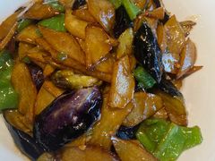 -吴记酱骨炖菜馆(康安路店)