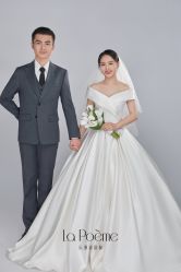 -乐派诗婚纱摄影